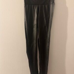 Cherish Black Leggings